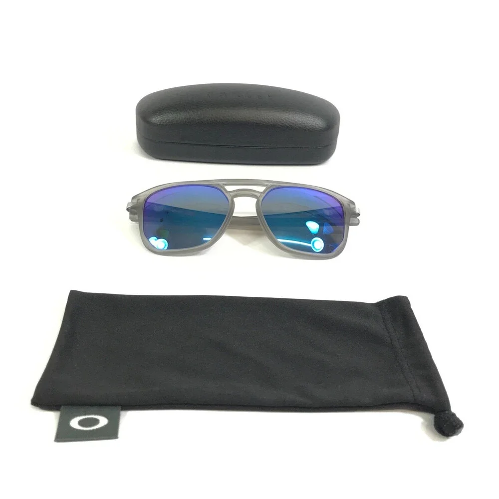 Oakley Sunglasses Latch Beta OO9436-0654 Matte Grey Ink Prizm Sapphire Polarized